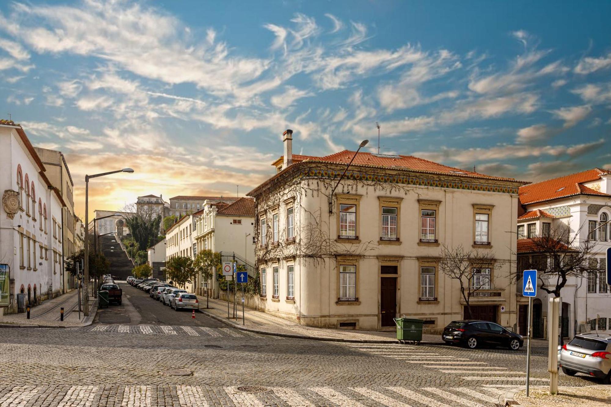 Sky Accommodations Coímbra Exterior foto